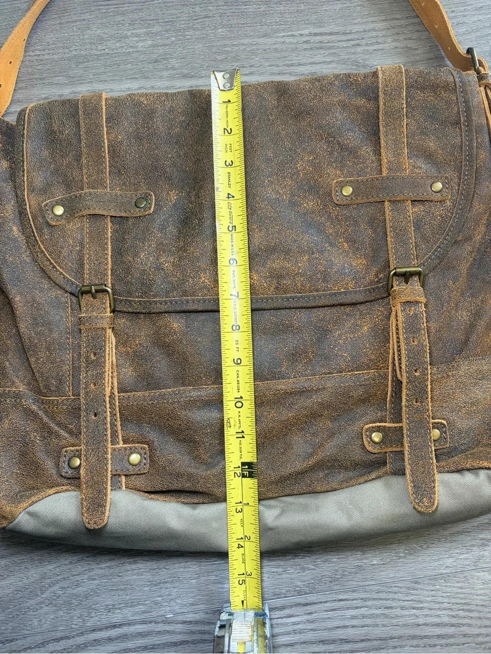 The Territory Ahead brown leather messenger computer bag satchel Vintage Style